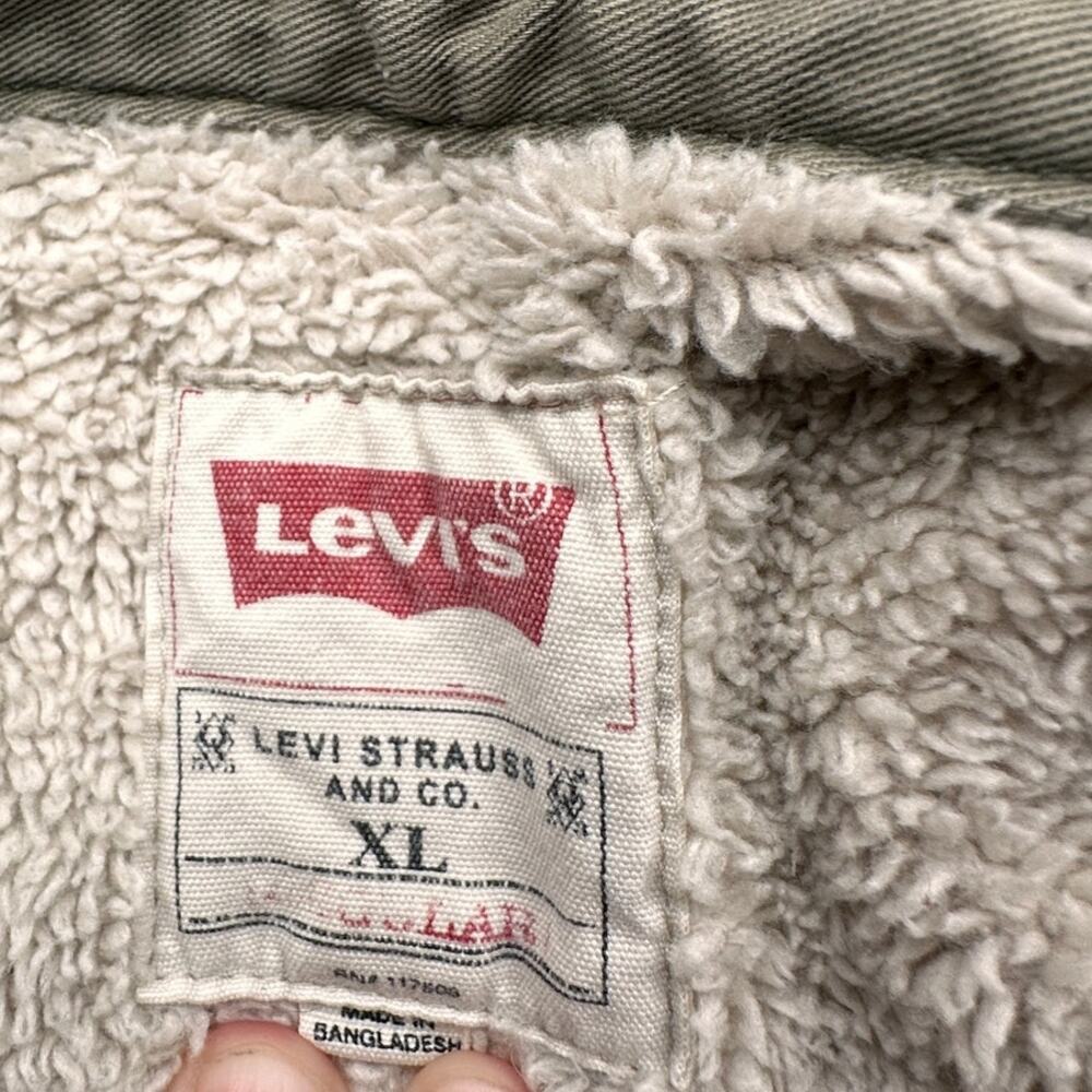 Levis Sherpa Pile Lined Button Up Shacket Button … - image 2